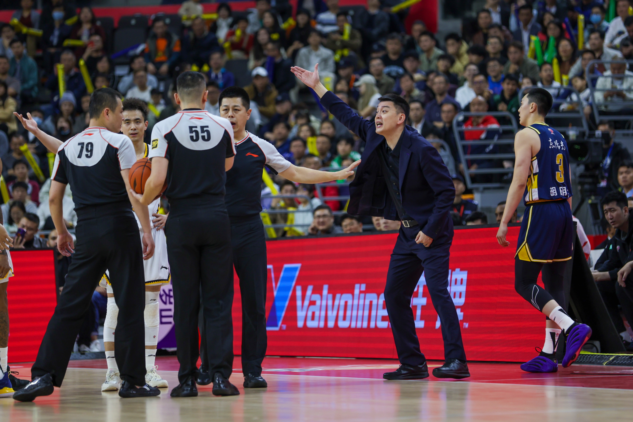 包含重磅!集结日布鲁克林篮网备战欧超杯集结日葡超焦点战,广厦男篮围绕CBA常规赛单刀错失的词条 包含重磅!集结日布鲁克林篮网备战欧超杯集结日葡超焦点战,广厦男篮围绕CBA常规赛单刀错失的词条